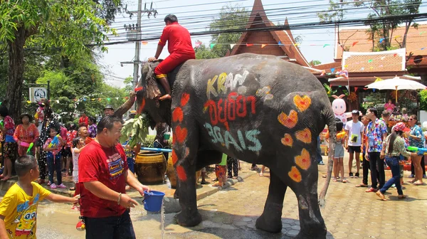 Songkran Festival is celebrated in a traditional New Year 's Day in Ayutthaya, Thailand — стоковое фото