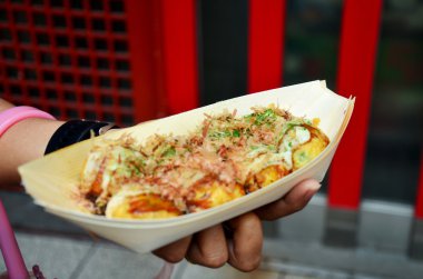 Japon Takoyaki bir top şeklinde bir buğday unu-b yapılan çerezim