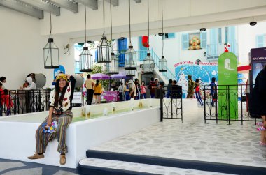 Taylandlı kadınların portre santorini eğlence parkı
