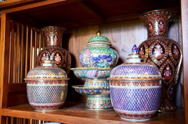 Zanaat Benjarong geleneksel Tay beş temel renk stil pott 's