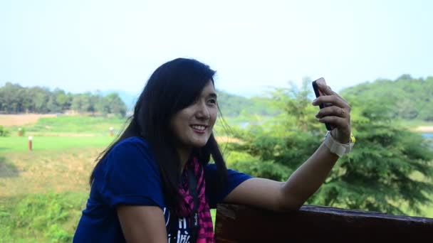 thai women