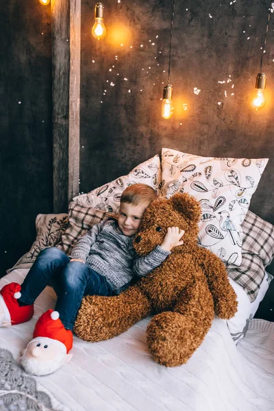 Little Boy Toy Bear — Stock Photo, Image