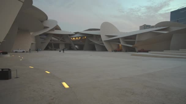 Museo Nacional Qatar Doha Qatar Interior Zoom Tiro Atardecer Que — Vídeos de Stock