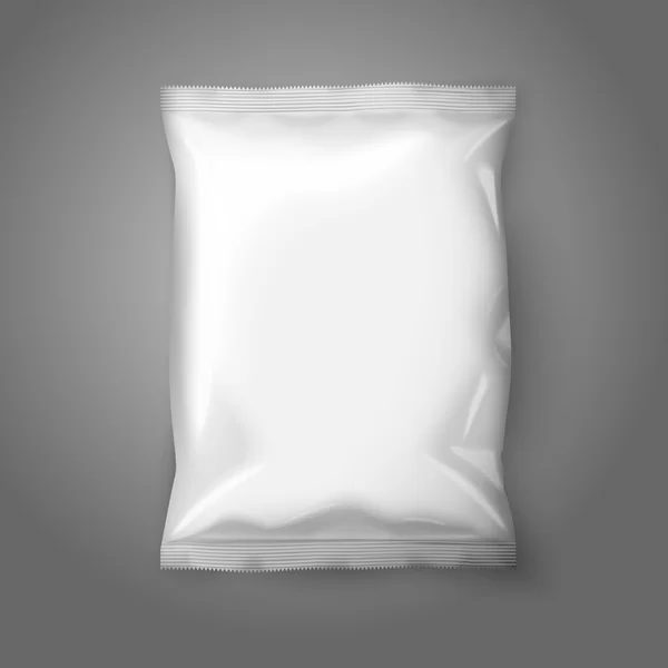 Prázdné bílé realistické fólie snack pack izolované na šedém pozadí s místem pro svůj design a značky. Vektor Stock Vektory