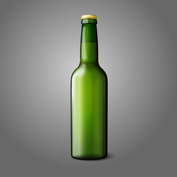 Botella de cerveza realista verde en blanco aislada sobre fondo gris con lugar para su diseño y marca. Vector — Vector de stock