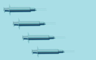 Mavi arkaplanda mavi şırıngalar. Aşı ırkı için asgari 3D oluşturulmuş konsept.