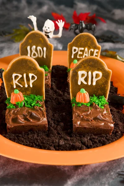 Halloween tombstone brownies — Stock Photo, Image