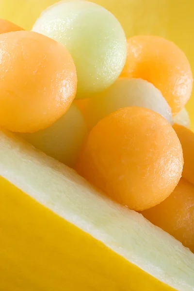 Melon och cantaloupemelon bollar — Stockfoto