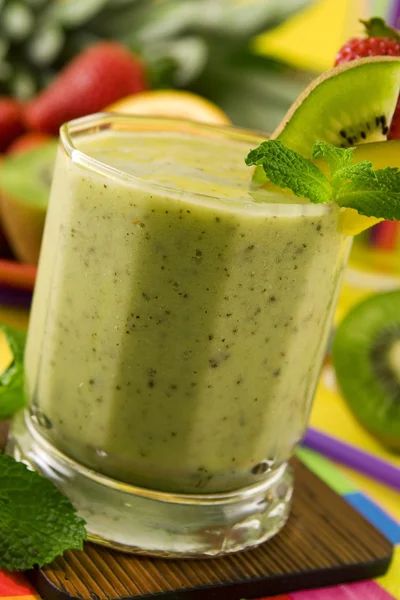 Kiwi smoothie — Stock Photo, Image