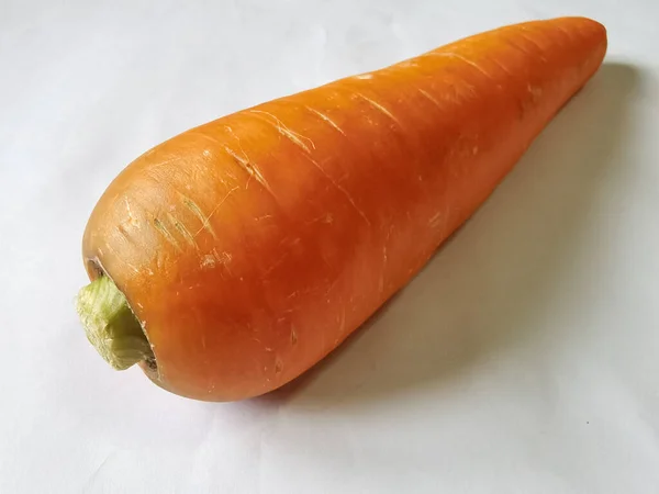 Καρότα Λευκό Φόντο — Φωτογραφία Αρχείου