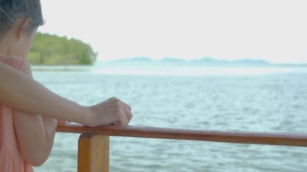 Asian Girl Tourist Playing Fun Wooden Raft Sailing Beautiful Mangrove — Stock Video