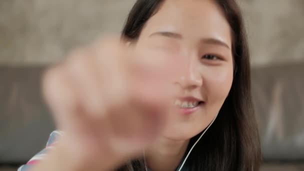 Mulher Asiática Conversando Câmera Aplicativo Telefone Móvel Para Conferência Line — Vídeo de Stock