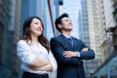 Kendine güvenen iki girişimcinin portresi