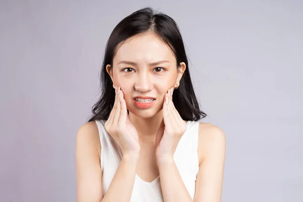 Asiatico Donna Sente Dolore Causa Saggezza Denti — Foto Stock