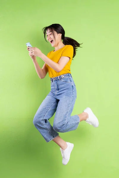 Full Body Portrait Young Asian Girl Green Background — Stock Photo, Image