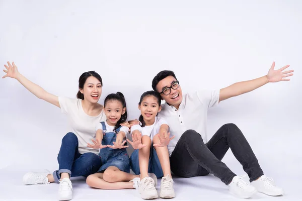 Portrait Asian Family White Background — Stock Photo, Image