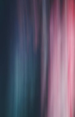 mavi ve mor dinamik renk çizgileri 