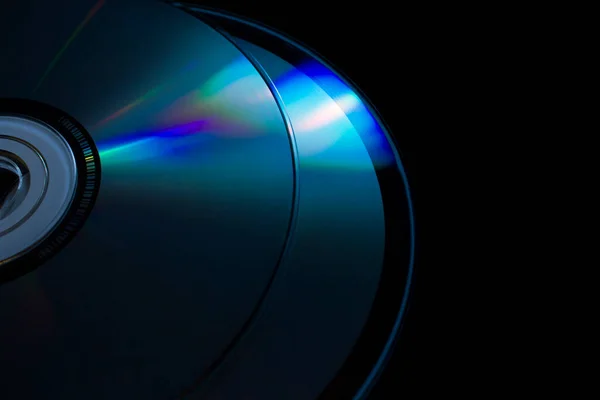 Compact Discs Auf Schwarzem Hintergrund — Stockfoto