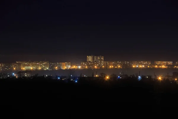 Smog Night City Europa Oriental — Fotografia de Stock