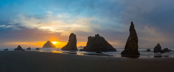 Zonsondergang panorama op Bandon Beach — Stockfoto