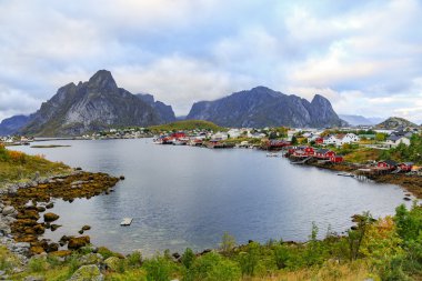 Reine balıkçı köyü, Lofoten Adaları, Norveç