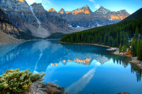Moraine lake