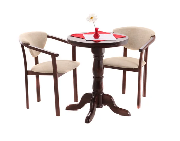 Ein Tisch mit Stühlen — Stockfoto