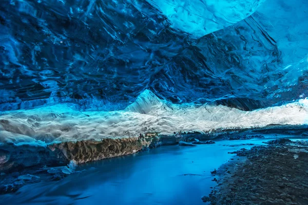 Eishöhle — Stockfoto