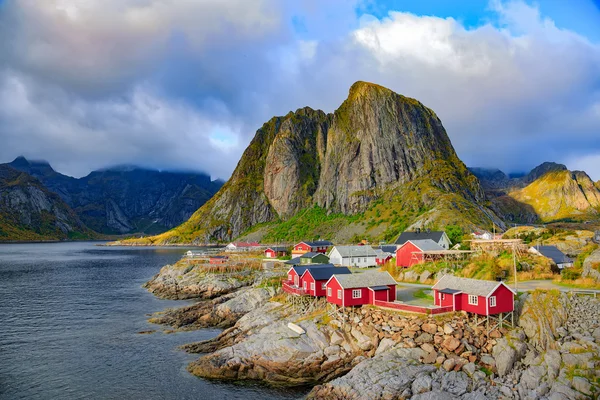 Reine balıkçı köyü Lofoten Adaları, Norveç — Stok fotoğraf