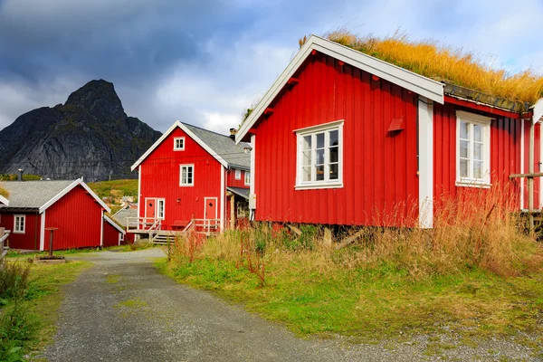 Fiskerilandsbyen i Lofotenøerne, Norge - Stock-foto