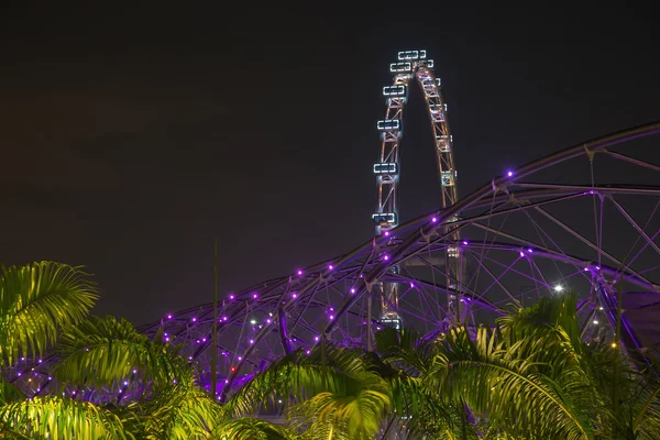 Ponte de ADN à noite — Fotografia de Stock