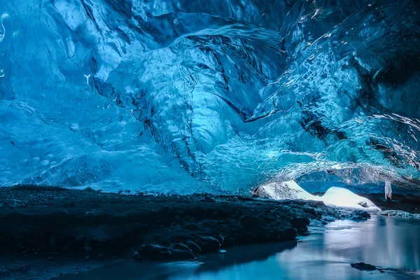 Ledové jeskyně na Islandu — Stock fotografie