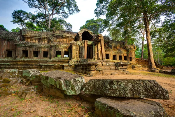 Östra porten till Angkor wat, Siem Reap, Kambodja — Stockfoto