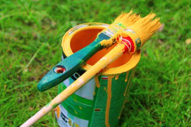 Renkli bahar boyama.