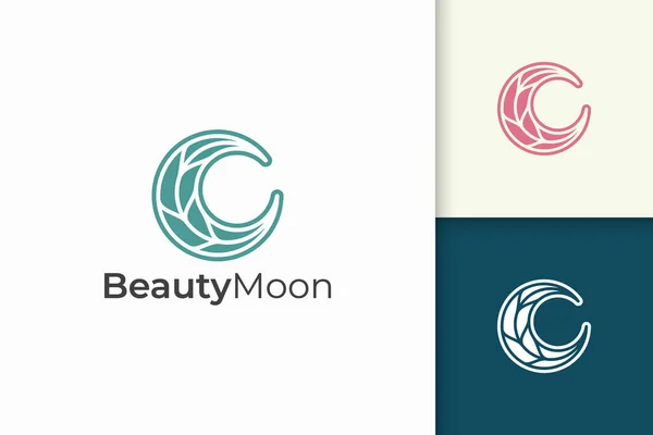 Weibliches Schönheitspflege Logo Aus Kombination Von Mond Und Blattform — Stockvektor