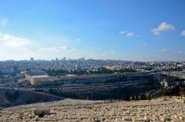 Kudüs, Orta Doğu 'da kutsal bir şehirdir. Hıristiyan dünyasının merkezi.
