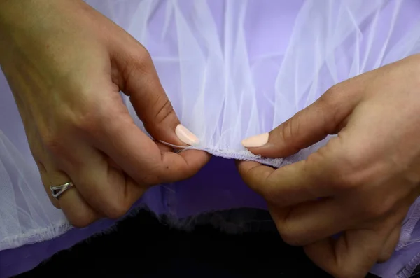 Seamstress Collects Fabric Needle Closeup Lilac Fabric Tailoring Dresses Small — Stock Photo, Image