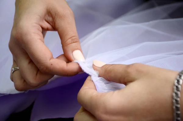 Seamstress Sews Fabric Close Lilac Fabric Tailoring Dresses Small Business — Stock Photo, Image