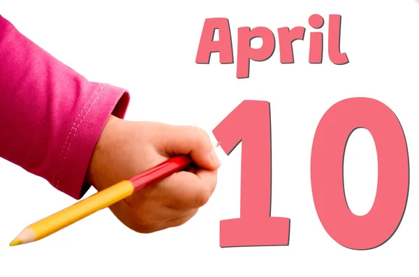 Hand Van Het Kind Schrijft April Met Kleurpotlood Witte Achtergrond — Stockfoto