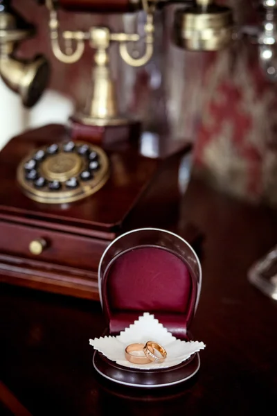 Wedding rings on the phone