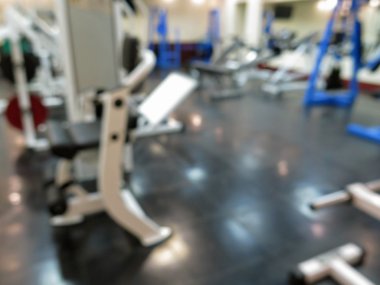 İç atletik spor salonu için fitness bokeh arka plan ile soyut bulanık görüntü