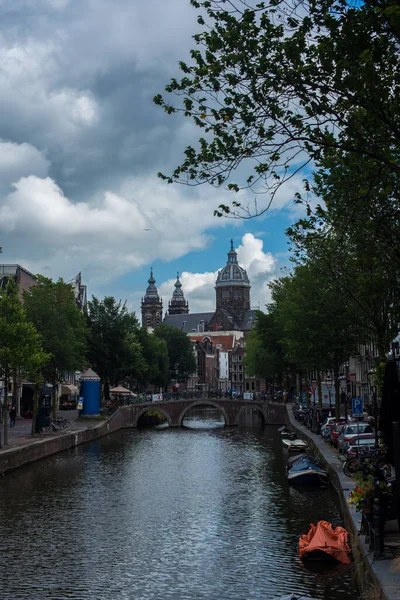 Pohled Katolický Kostel Amsterdamu — Stock fotografie