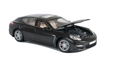 Siyah araba Porsche Panamera Turbo ile açık kukuleta
