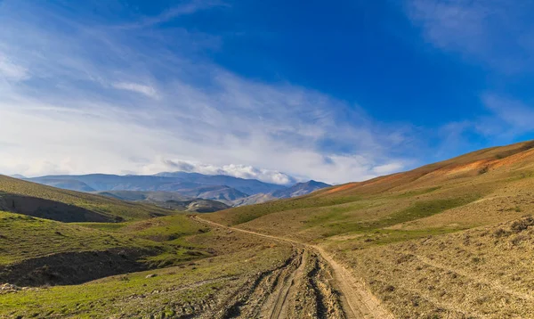 Difícil Camino Montaña Día Soleado — Foto de Stock