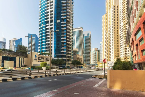 Dubai Bae Mart 2021 Dubai Marina Nın Sokakları Gökdelenleri — Stok fotoğraf