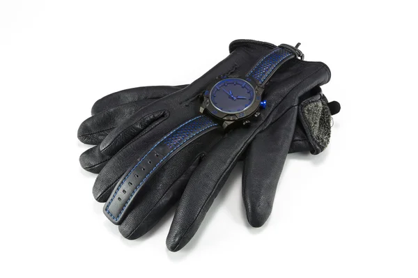 Relojes deportivos y guantes de cuero para hombres —  Fotos de Stock