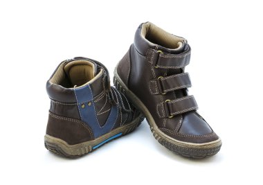 Çocuklar için deri ayakkabı