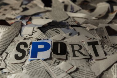 parçalar, yırtık kağıt ve başlıklar v