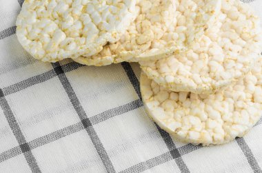 pirinç kek, pirinç tablo pıhtı üzerinde kabarık