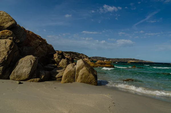 Strand von Sardinen, sonniger Tag, ital — Stockfoto